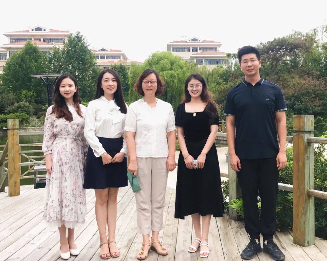 中国海洋大学晒出一波儿超靓新生辅导员