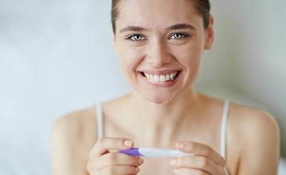 多少岁开始补充叶酸 2076f99aa4ee4b929dedb02fdb2e6fa5.jpeg