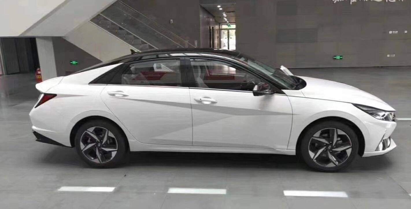 现代伊兰特图片大全 c3c2a5bd851a4428ba1a2fc50fc6420f.jpeg