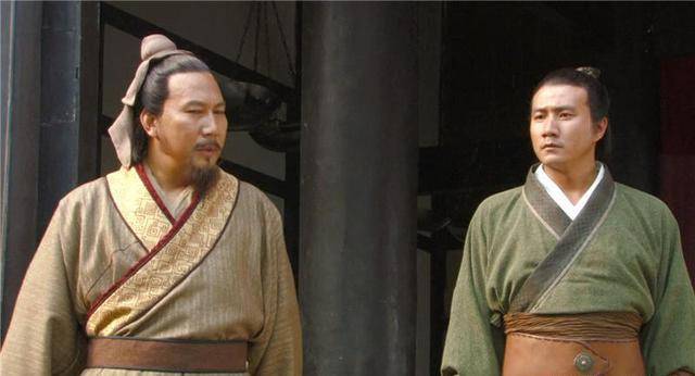 故事传记|李善长位居明朝开国六公爵之首，获赠免死铁券，结局：满门抄斩