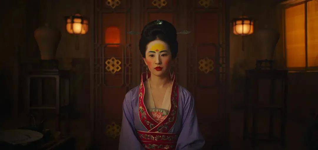 口碑|《花木兰》口碑扑街，但木兰妆容值得你了解