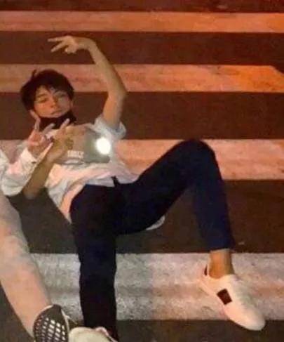 王俊凯|幼稚鬼王俊凯，这个从小到大都在炫耀发光的电竞男孩