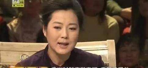 励志姐王茜华:因长相换角两次,二婚倒追名导,43岁患病