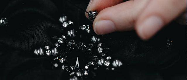 手工|CHANEL 2020早秋高级手工坊系列：新一波爆款即将来袭