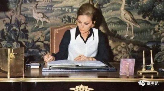 珠宝|最美“末代王后”坎坷一生：珠宝富可敌国，流亡后丈夫子女去世…