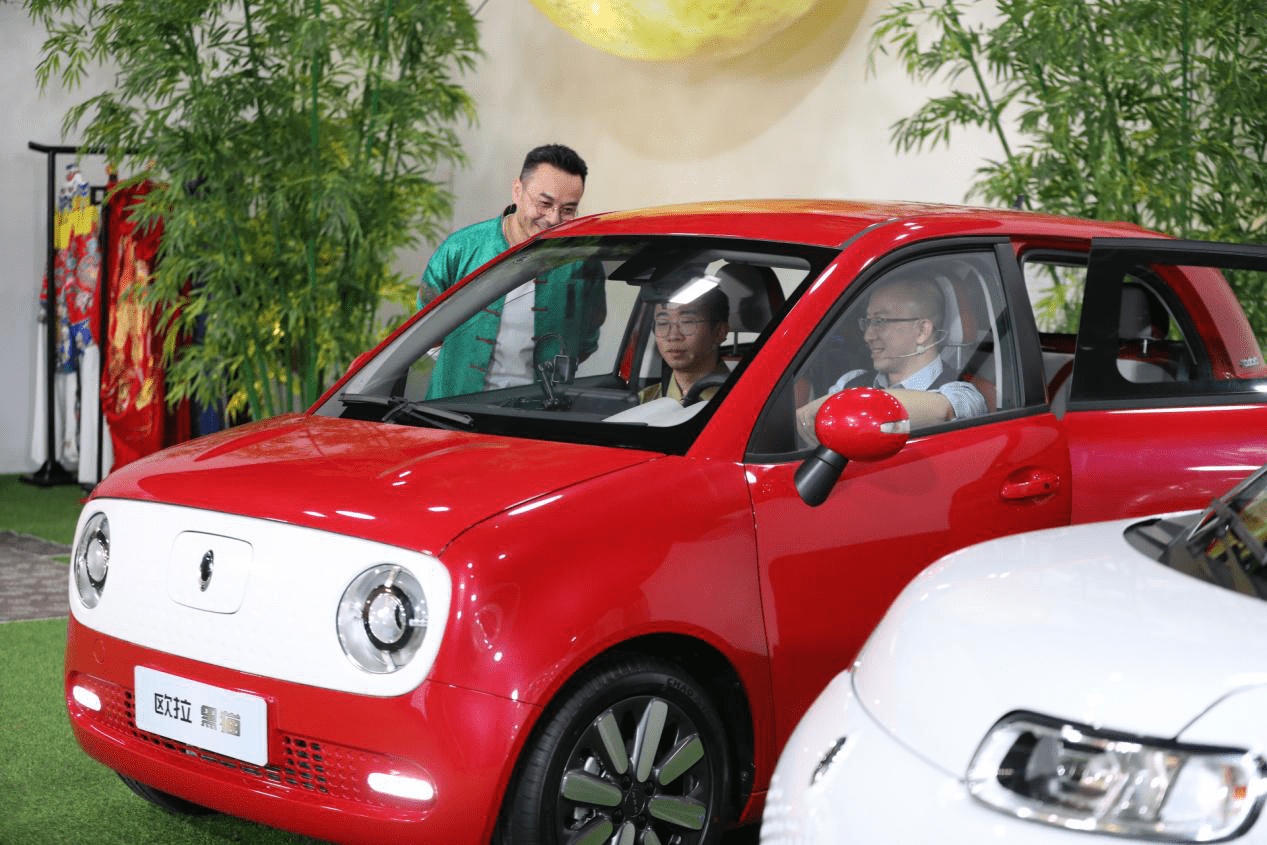 汪涵|欧拉黑猫白猫再掀带货高潮 汪涵直播间订单达3480单