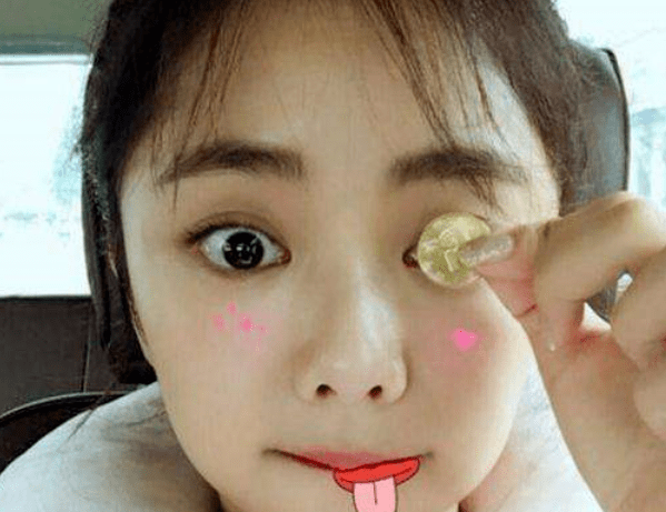 变化|关晓彤生日蹦迪被骂不检点,有谁注意到了她悄悄变化的眼睛...