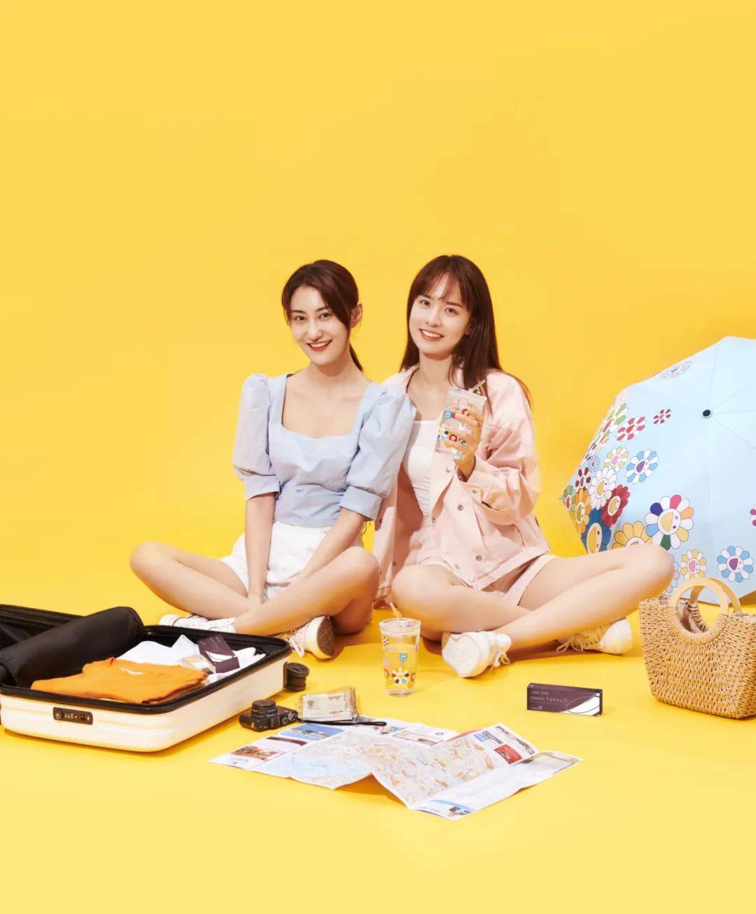 村上|隐形眼镜界爱马仕~爱尔康水梯度和村上隆太阳花，戴上就不想脱