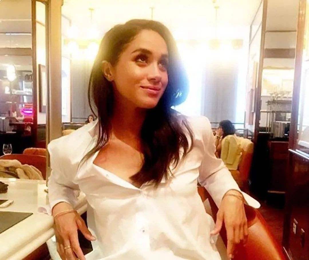 品牌|难怪梅根打官司花1570万不眨眼，自创品牌卖衬衫，一件要卖880块