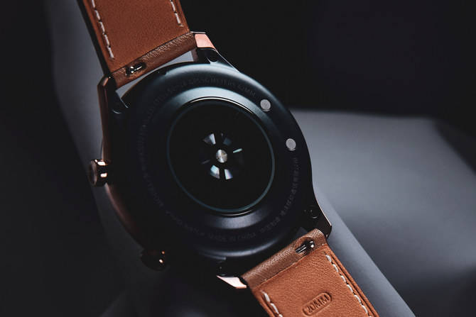 Watch|vivo Watch开箱：精钢陶瓷+血氧够诚意 交个朋友吧