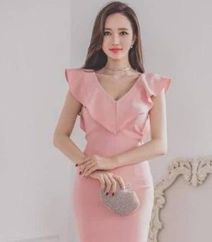 气质|奔四的女人，3种“显老”色要少穿，拉低气质不说显老气