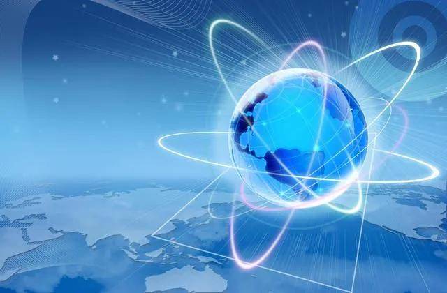 印度2020年上半年gdp_印度女孩上露天厕所(3)