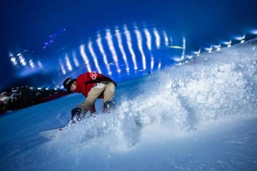 奇特冰雪乐园:雪地电音节,电音狂欢 滑雪盛宴,解锁温州最嗨的冰雪玩法