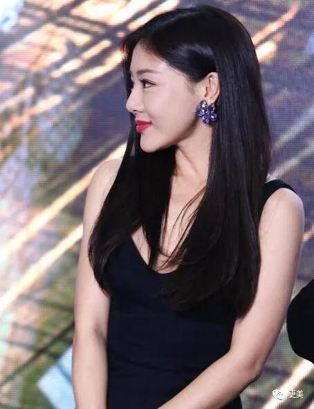 do|胖成球，眼睛do到快掉出眼眶，周杰伦最美“前女友”咋了...