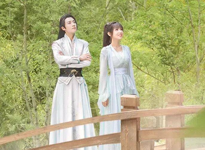由程潇,谷嘉诚主演的古装奇幻甜宠剧《卿卿我心》已于8月28日在象山