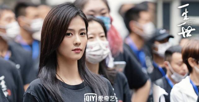 资源|原创新剧开播，来数一数她有多少存货，资源不比李一桐差