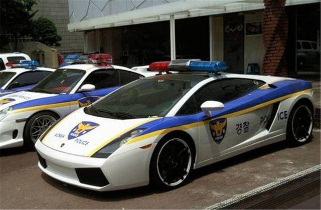 韩国警车,本土的自家品牌,现代的涂装