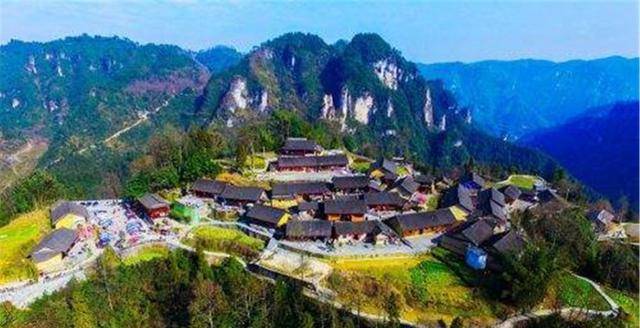 武陵山gdp_武陵山大裂谷(2)