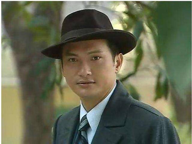 53岁tvb刘德华陈锦鸿露脸与吴志雄同框瘦到脱相令人泪目