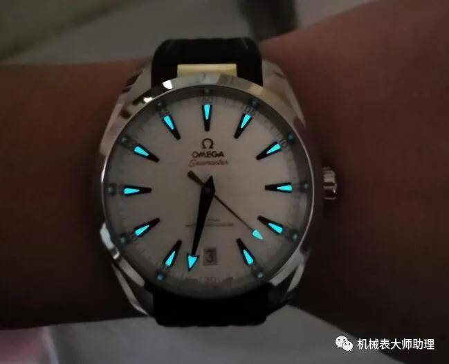 月收入1-10万的男性都会佩戴什么手表？