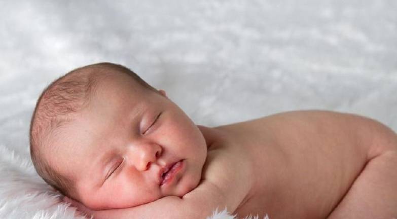 宝爸|宝爸宝妈千万要记住！这些关于婴儿睡眠的知识