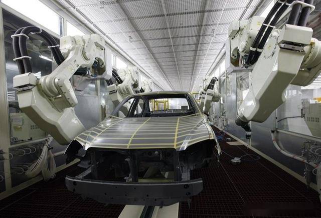 国民|原创“国民神车”陨落，一汽夏利“退A”进行中……