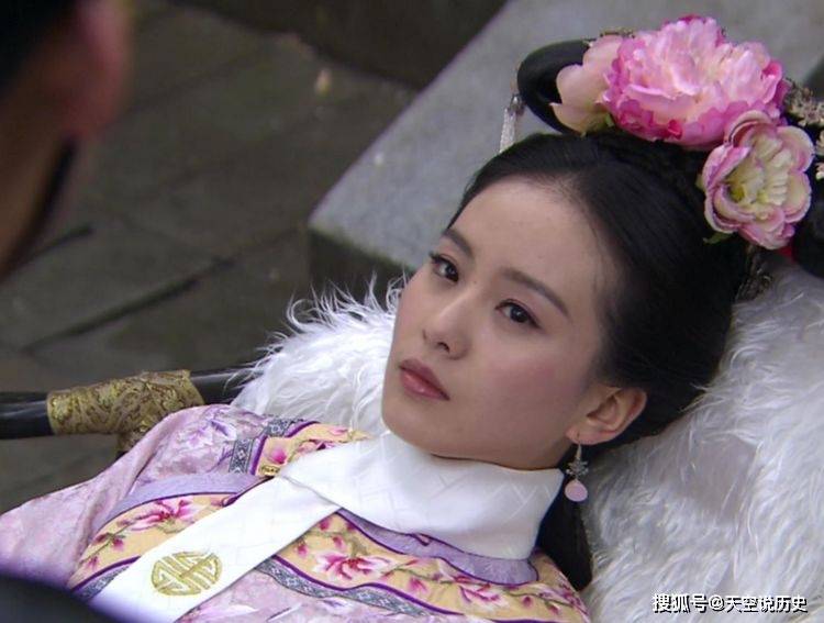 马尔泰若曦的历史原型，一生无子，去世之后7年才被人发现下葬