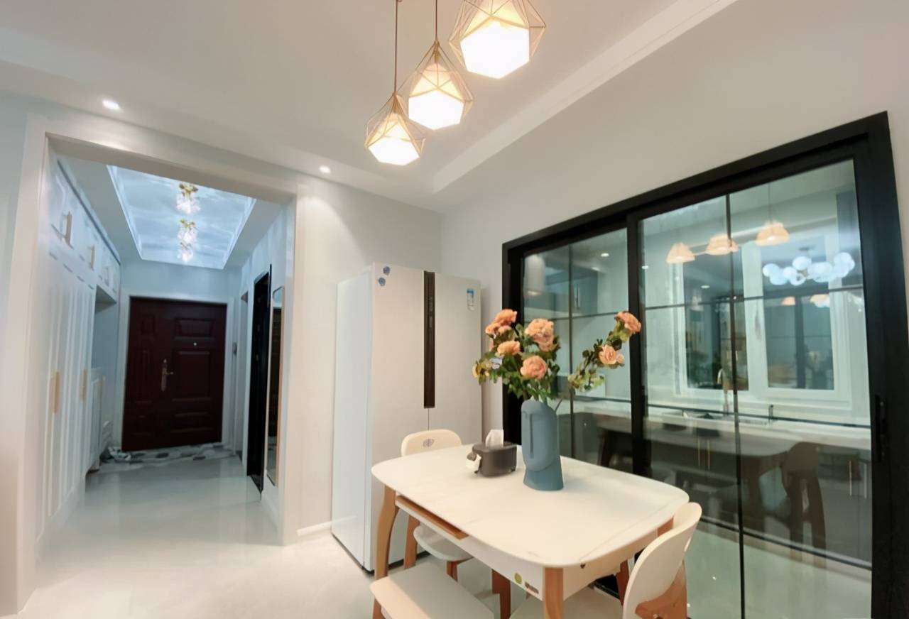 风格|8万的硬装，4万的软装，100平米的北欧风格装修，效果真美