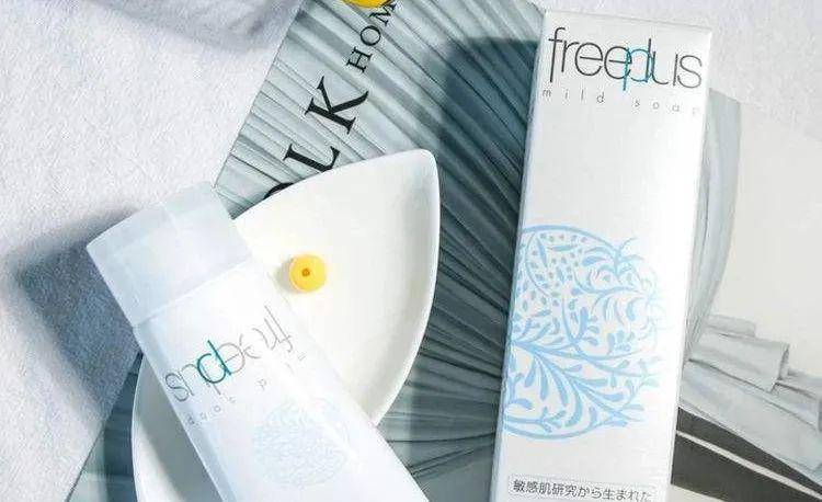 活动|假期打开方式|潮酷市集嗨逛+超低折嗨买,一个也不能少!