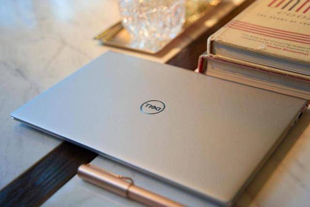 工作|既要带娃又要拼职场,戴尔灵越7300一本搞定