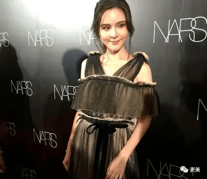 鼻子|泰国女星换头图鉴:艳压热巴的她,换头比baby狠100倍…