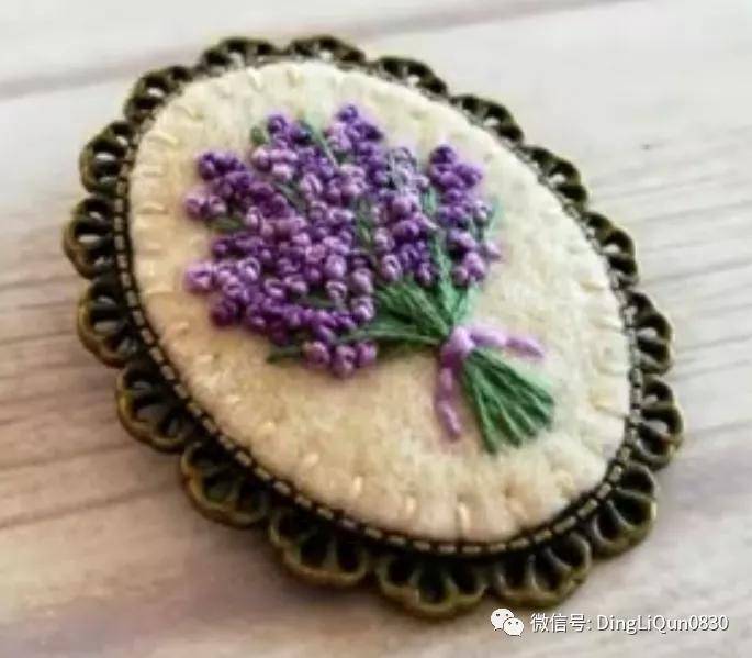 手绣|「刺绣作品」50款时尚的手绣布料纽扣，也许用的到！