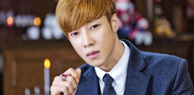 征服|原创天生整容失败脸，他却用演技征服的观众，他的角色很有味道