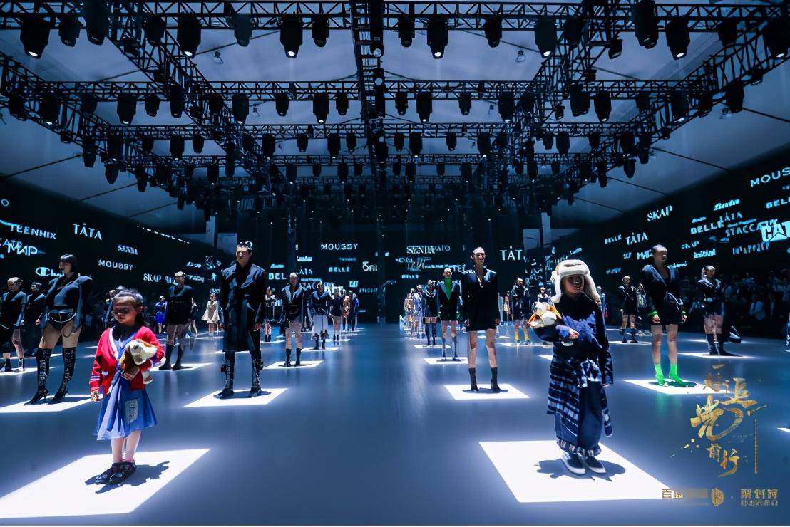 谭松韵|李荣浩、李宇春、谭松韵亮相百丽国际时尚欢聚盛典,秋冬新品惊艳众人!