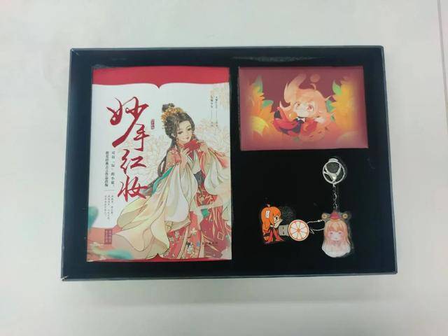 礼盒|开箱大赏，这届互联网月饼行不行？