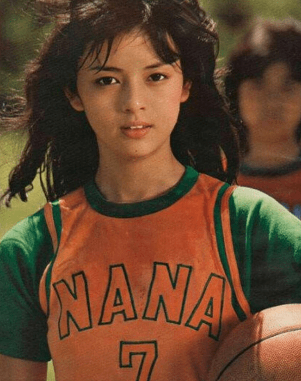 美少女|吊打鞠婧祎的真·四千年美少女，这方脸却甜到极致的美貌是开挂了吧！