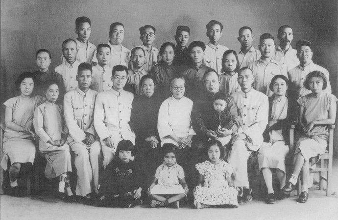 工作|谁都没想到，这个出手大方的少校是个绝密人物，代号：1号情报员