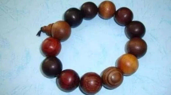 玛瑙|十一出门这些手串就别戴了，丢人！