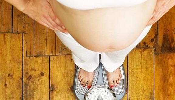 体重|体重增长多少合适？孕妇要控制好，别超重怀孕5个月