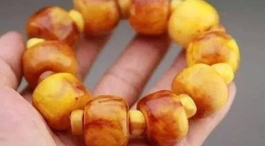 玛瑙|十一出门这些手串就别戴了，丢人！