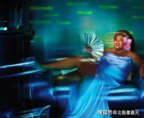 黑人|体重高达280斤，32岁黑人女星莉佐身材自信，呼吁众人要包容