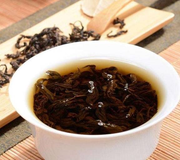 哪些人不能吃玉灵膏的功效与作用 50a1a6a63e67419aad0fbdbcd644f809.jpeg