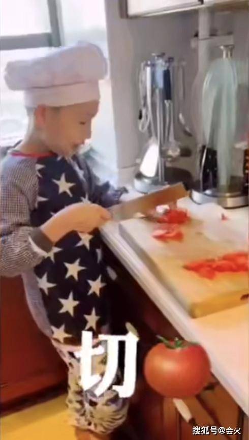 宋丹丹|林永健晒10岁儿子近况，林大竣变钢琴神童，宋丹丹对其疼爱有加