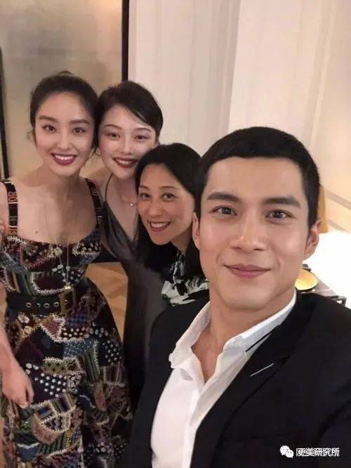 fa|鞠婧祎终于对上晚晚！两个镜头“造假精”，谁能艳压？