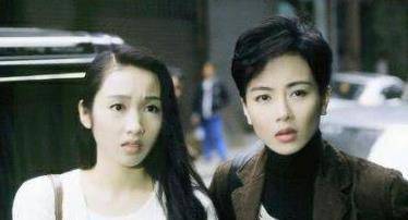 她,在最红时宣布出柜,今已退圈15年