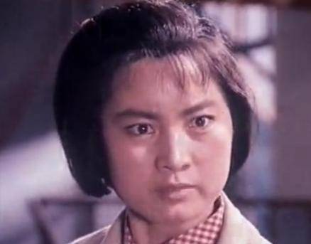 张金玲:曾是北影“三朵金花”,忍痛息影换来离婚,今逆袭成画家