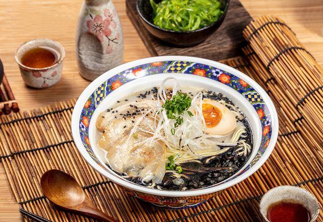 面鱼屎骷髅头猜一成语_骷髅头素描(2)