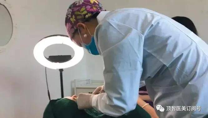 微整形培训学校排行榜_微整形速成班乱象:6000元0基础培训,五天速成年入百万