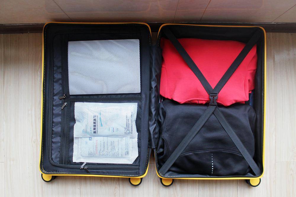 材质|轻量旅行箱 3层PC 靓色加持 女生差旅首选