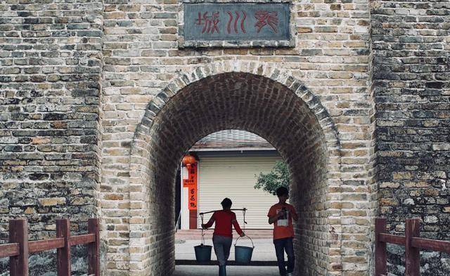 却集村人口_乌鲁却勒镇黄宫村(2)